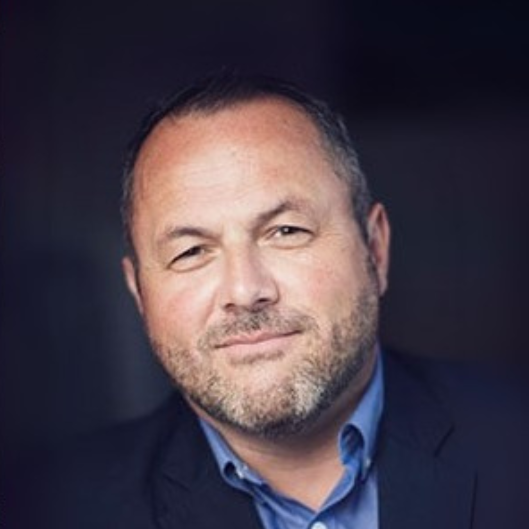 Craig Rowe headshot