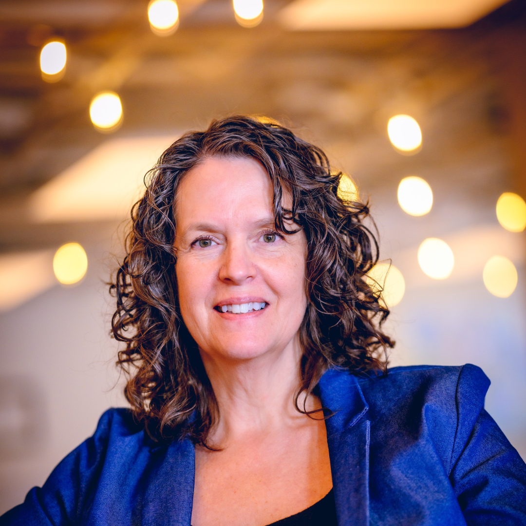 Headshot of Panelist 5