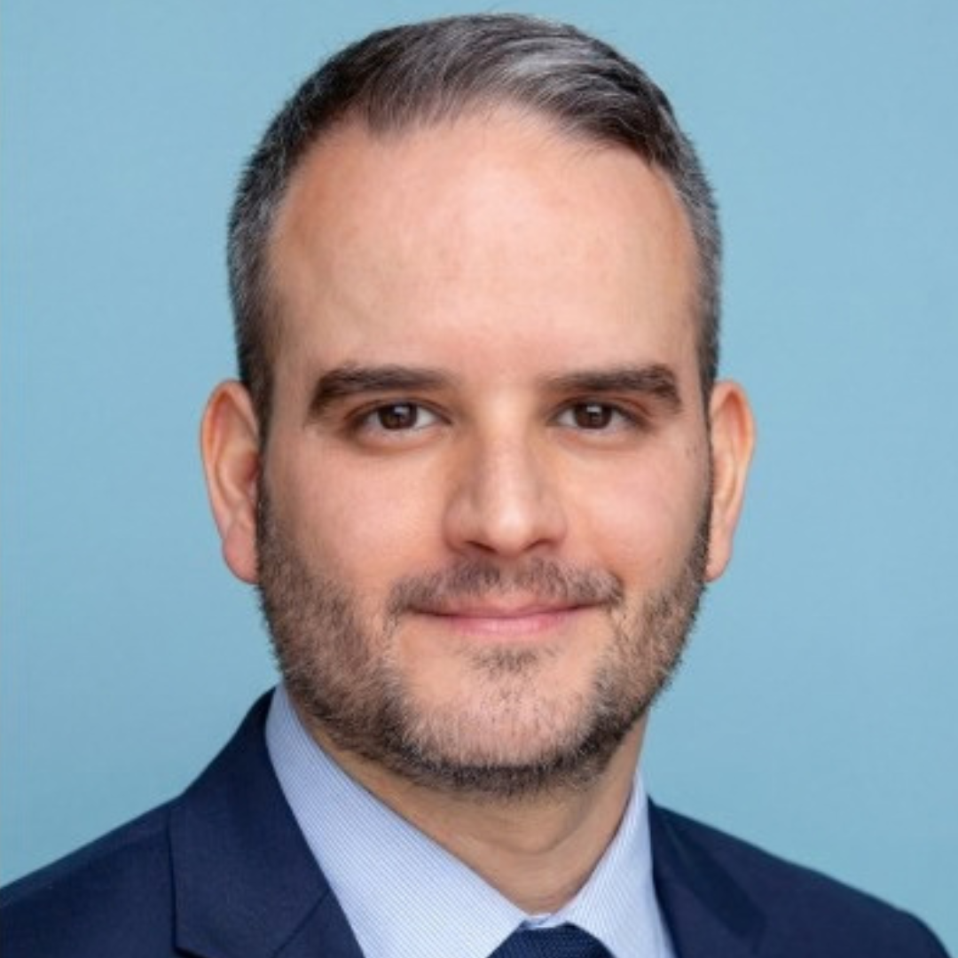 Headshot of Carlos Coelho