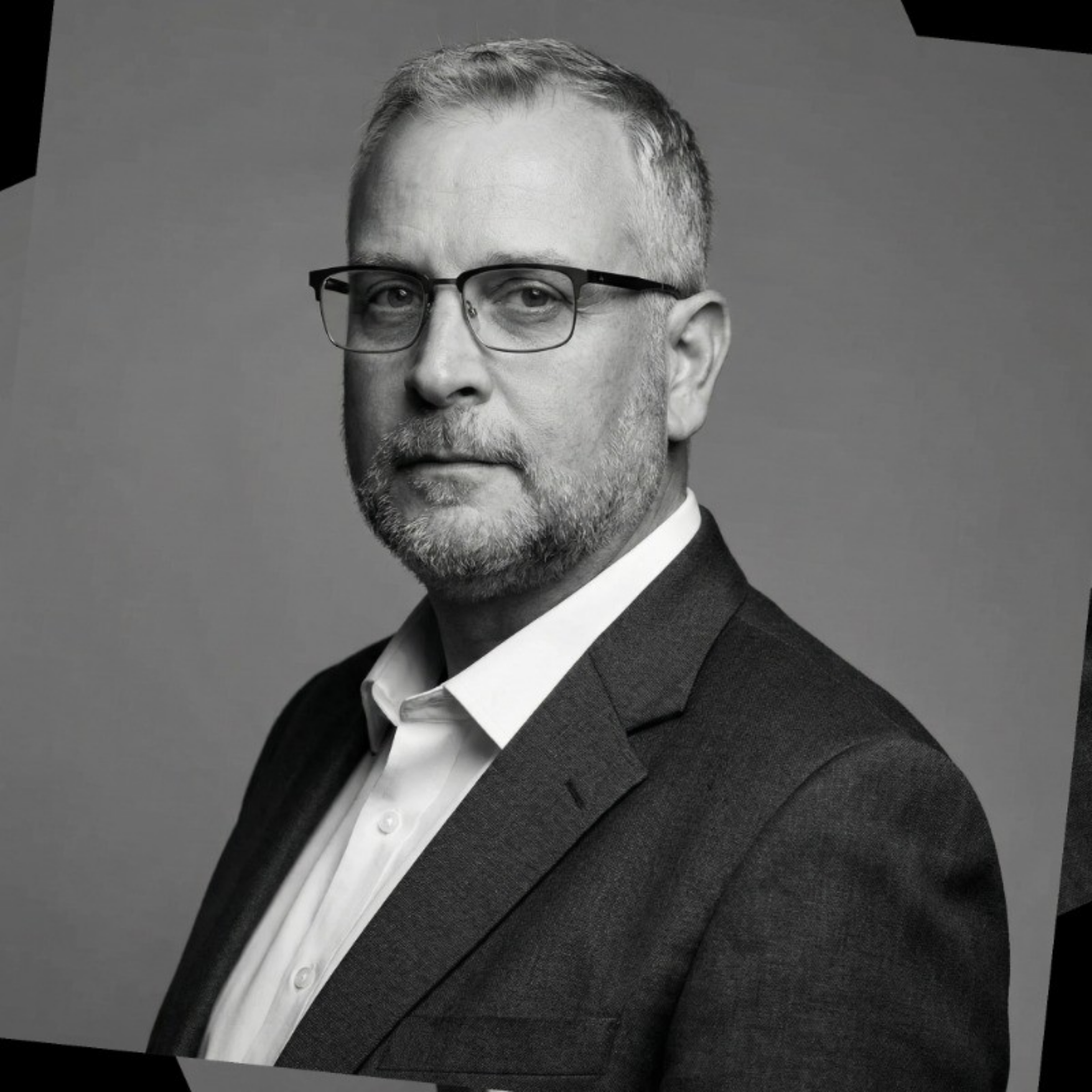 Headshot of Sean Williams
