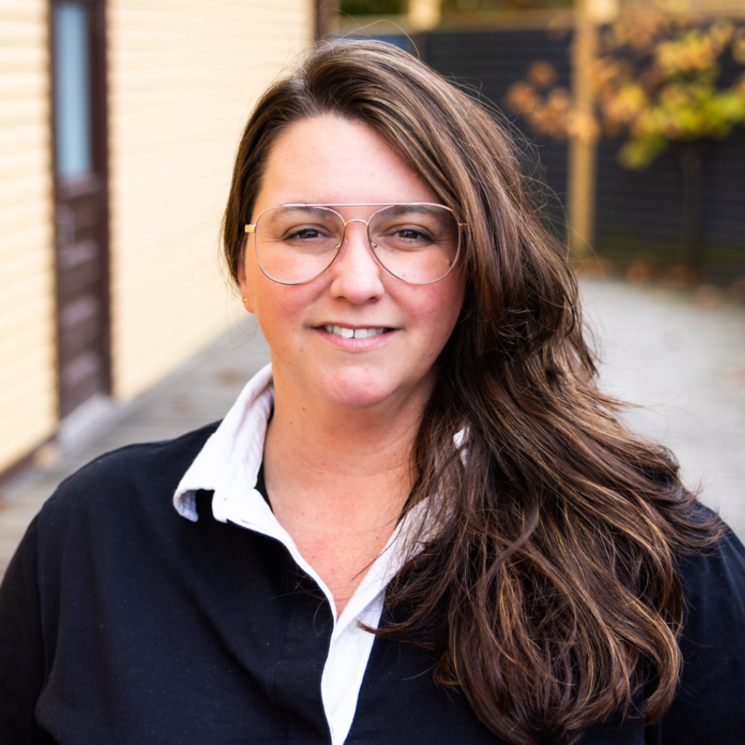 Headshot of Chelsey MacNeil